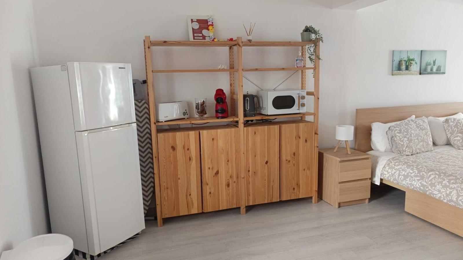 Waters House Studio Пениши Экстерьер фото